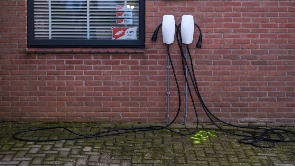 home charge point station